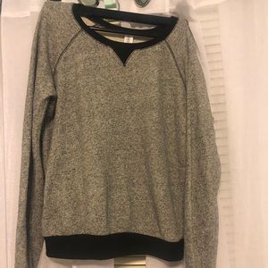 size small forever 21 gray and black sweater